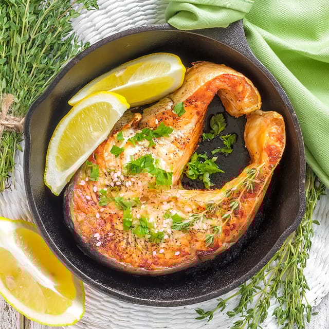 Salmon with lemon